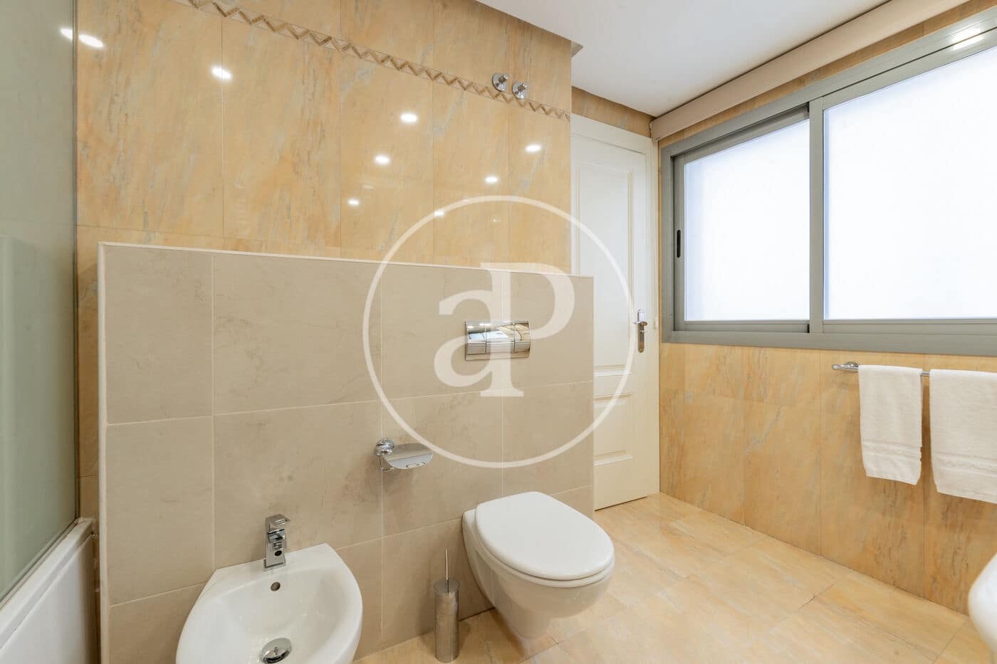 4 camera da letto Appartamento da affittare in Madrid citta - 5.300 € (Rif: 9462091)