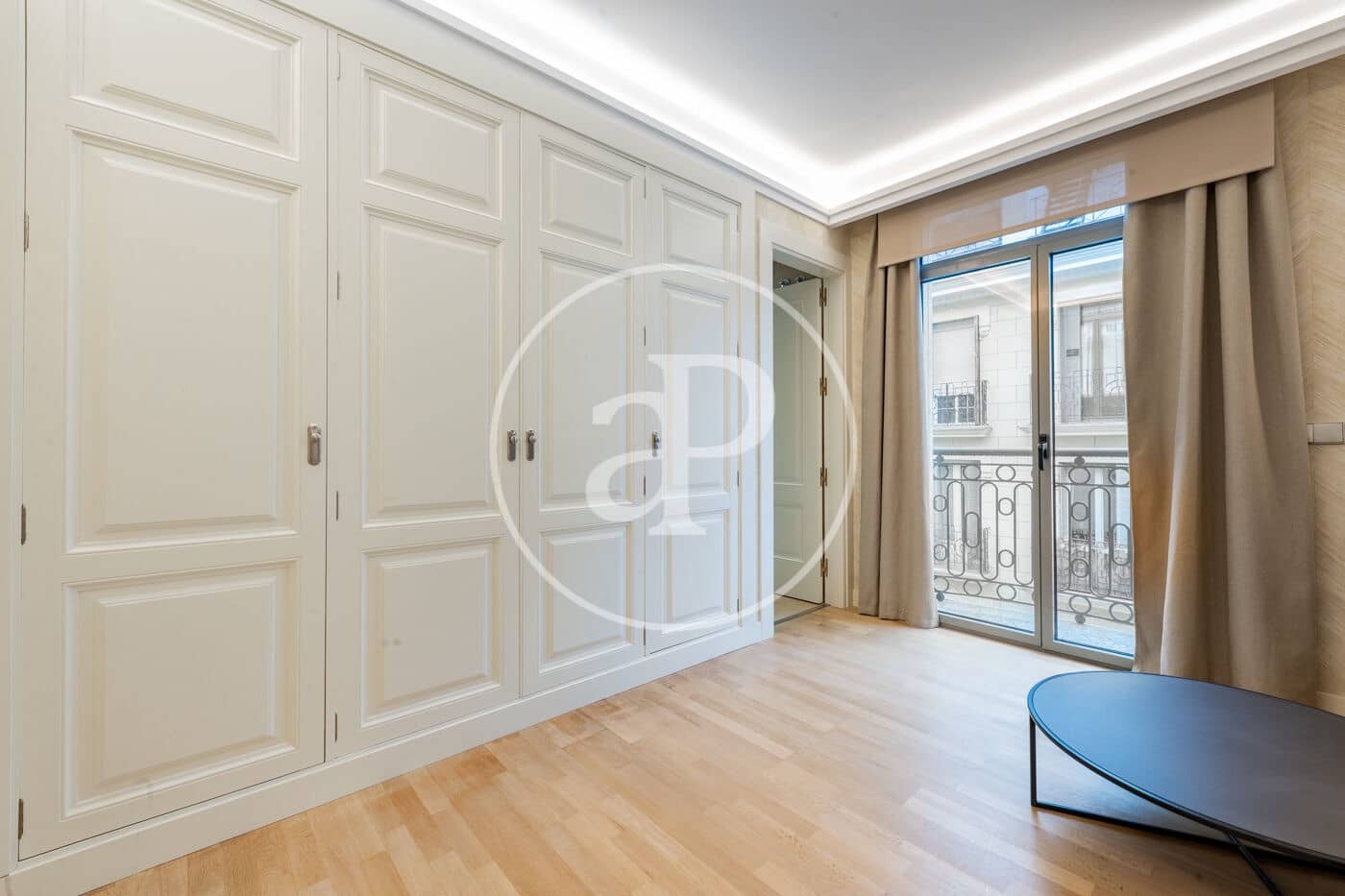 4 camera da letto Appartamento da affittare in Madrid citta - 5.300 € (Rif: 9462091)