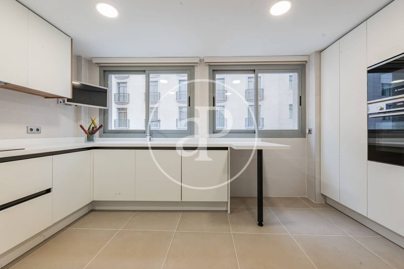 4 camera da letto Appartamento da affittare in Madrid citta - 5.300 € (Rif: 9462091)