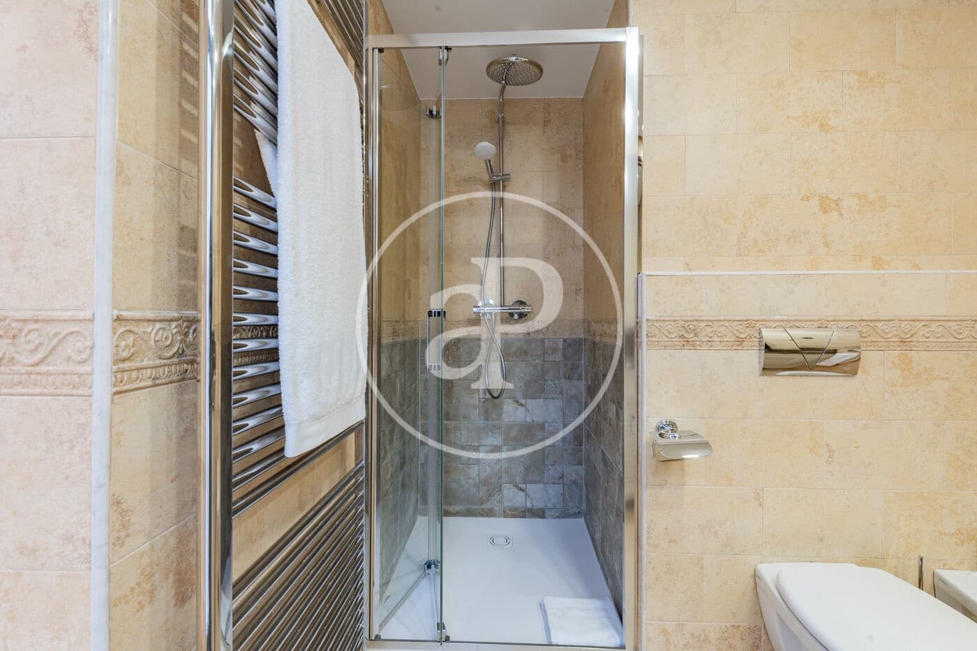 4 camera da letto Appartamento da affittare in Madrid citta - 5.300 € (Rif: 9462091)