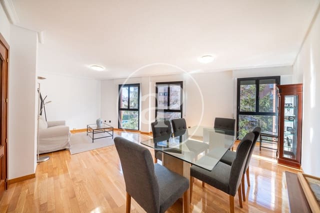 3 slaapkamer Appartement te huur in Fuente del Berro, Madrid stad met zwembad - € 1.850 (Ref: 9462092)