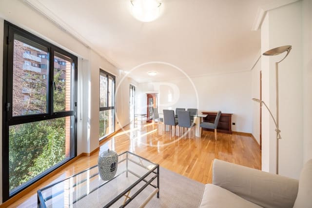 3 slaapkamer Appartement te huur in Fuente del Berro, Madrid stad met zwembad - € 1.850 (Ref: 9462092)