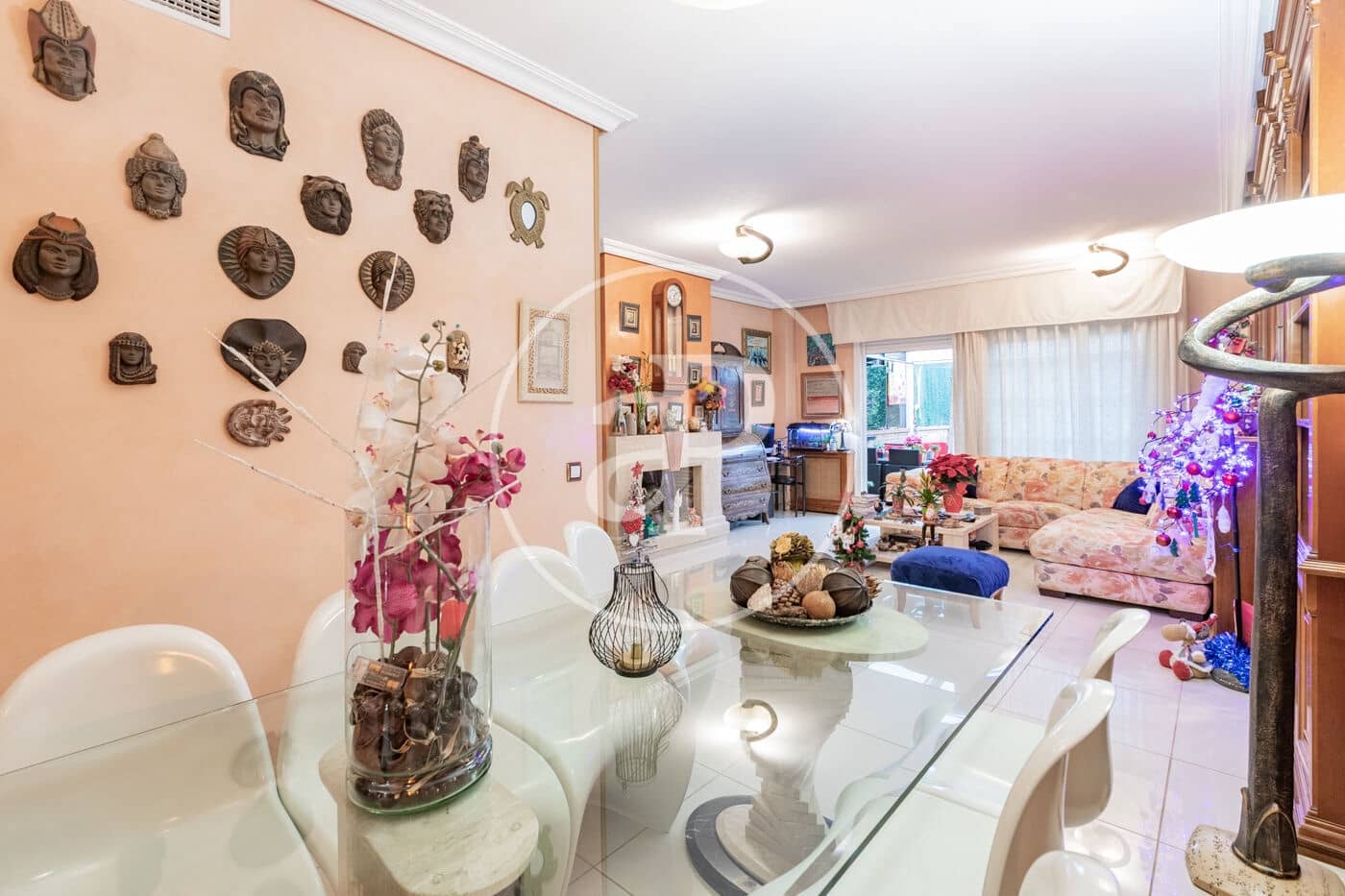 5 makuuhuone Huvila myytävänä paikassa San Sebastian de los Reyes mukana uima-altaan - 1 179 900 € (Ref: 9462093)