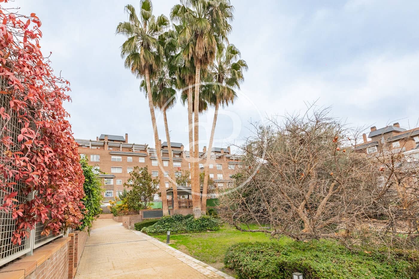 5 makuuhuone Huvila myytävänä paikassa San Sebastian de los Reyes mukana uima-altaan - 1 179 900 € (Ref: 9462093)