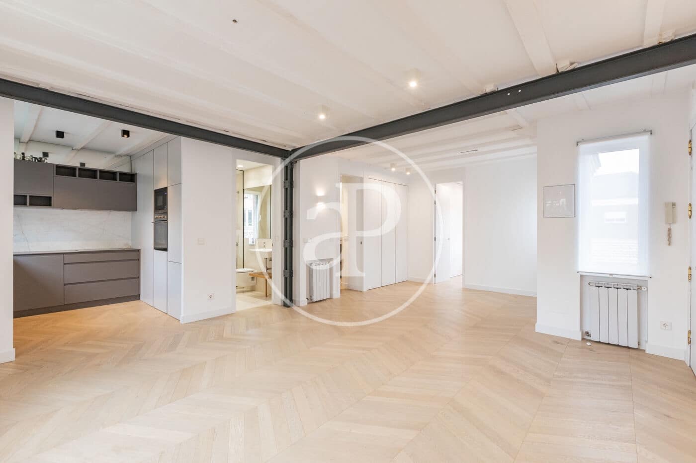 2 makuuhuone Huoneisto vuokrattavana paikassa Madrid kaupunki - 2 000 € (Ref: 9462094)