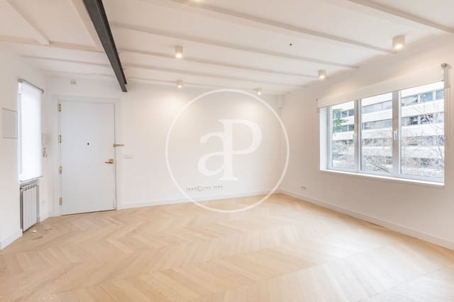 2 makuuhuone Huoneisto vuokrattavana paikassa Hispanoamérica, Madrid kaupunki - 2 000 € (Ref: 9462094)