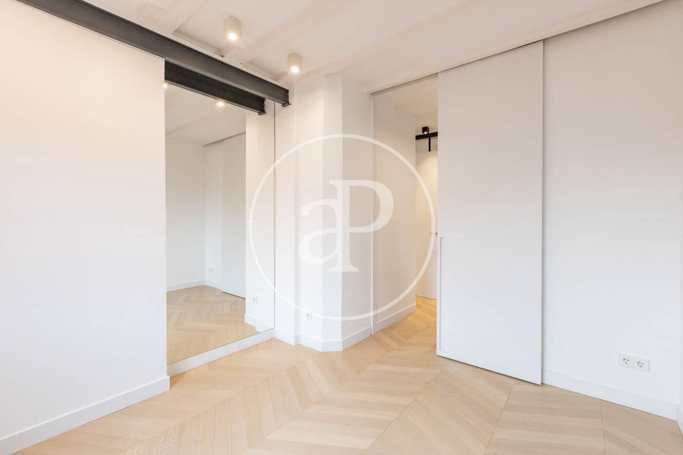 2 makuuhuone Huoneisto vuokrattavana paikassa Madrid kaupunki - 2 000 € (Ref: 9462094)