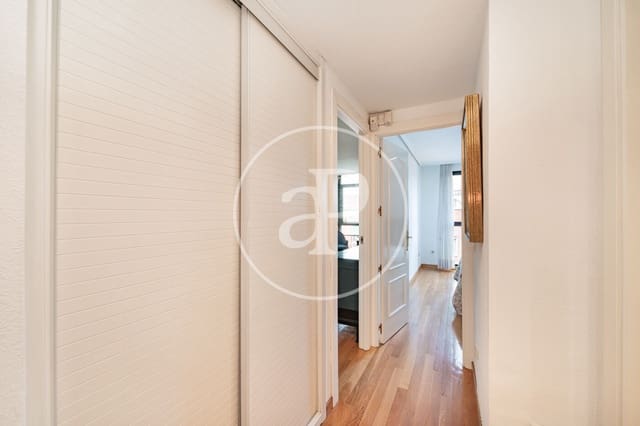 1 slaapkamer Appartement te huur in Fuente del Berro, Madrid stad met zwembad - € 1.400 (Ref: 9462095)