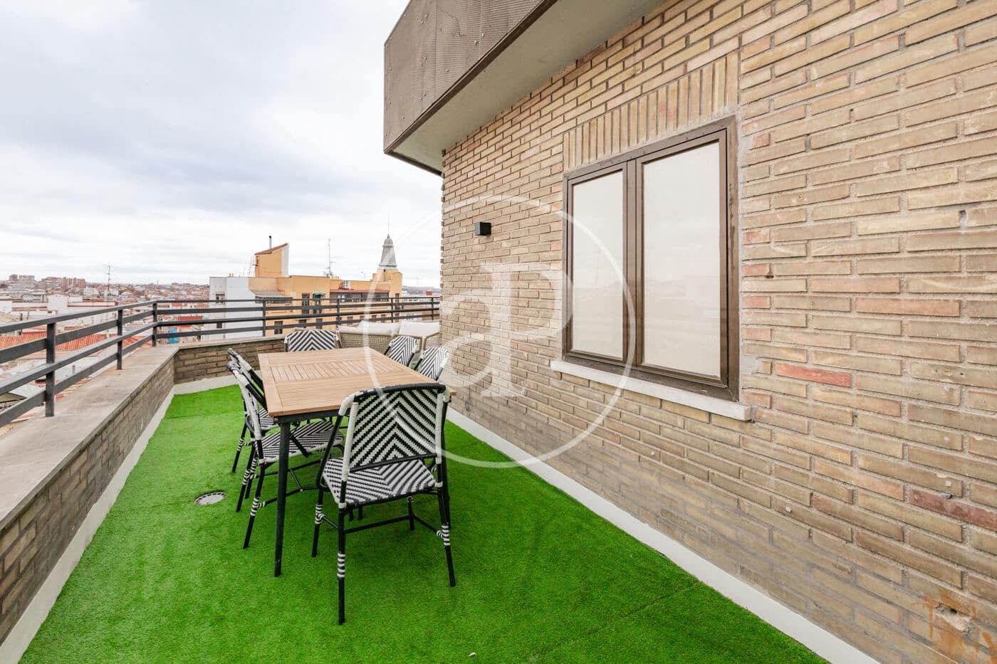 3 makuuhuone Kattohuoneisto myytävänä paikassa Madrid kaupunki - 2 200 000 € (Ref: 9462096)