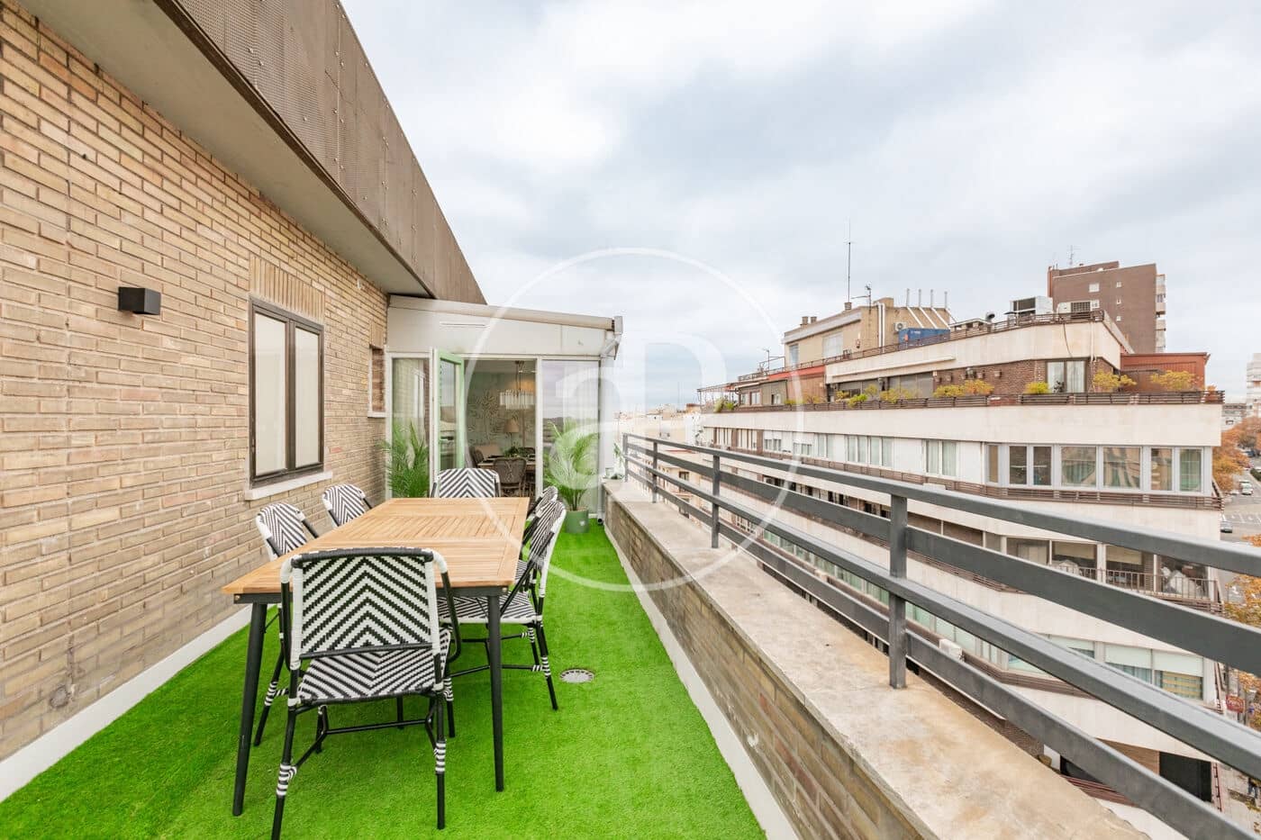 3 makuuhuone Kattohuoneisto myytävänä paikassa Madrid kaupunki - 2 200 000 € (Ref: 9462096)