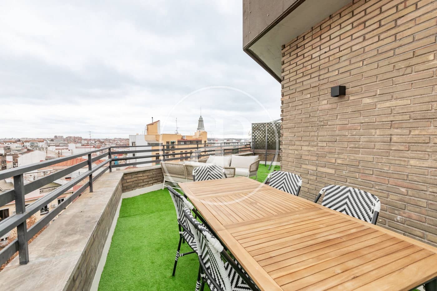 3 makuuhuone Kattohuoneisto myytävänä paikassa Madrid kaupunki - 2 200 000 € (Ref: 9462096)