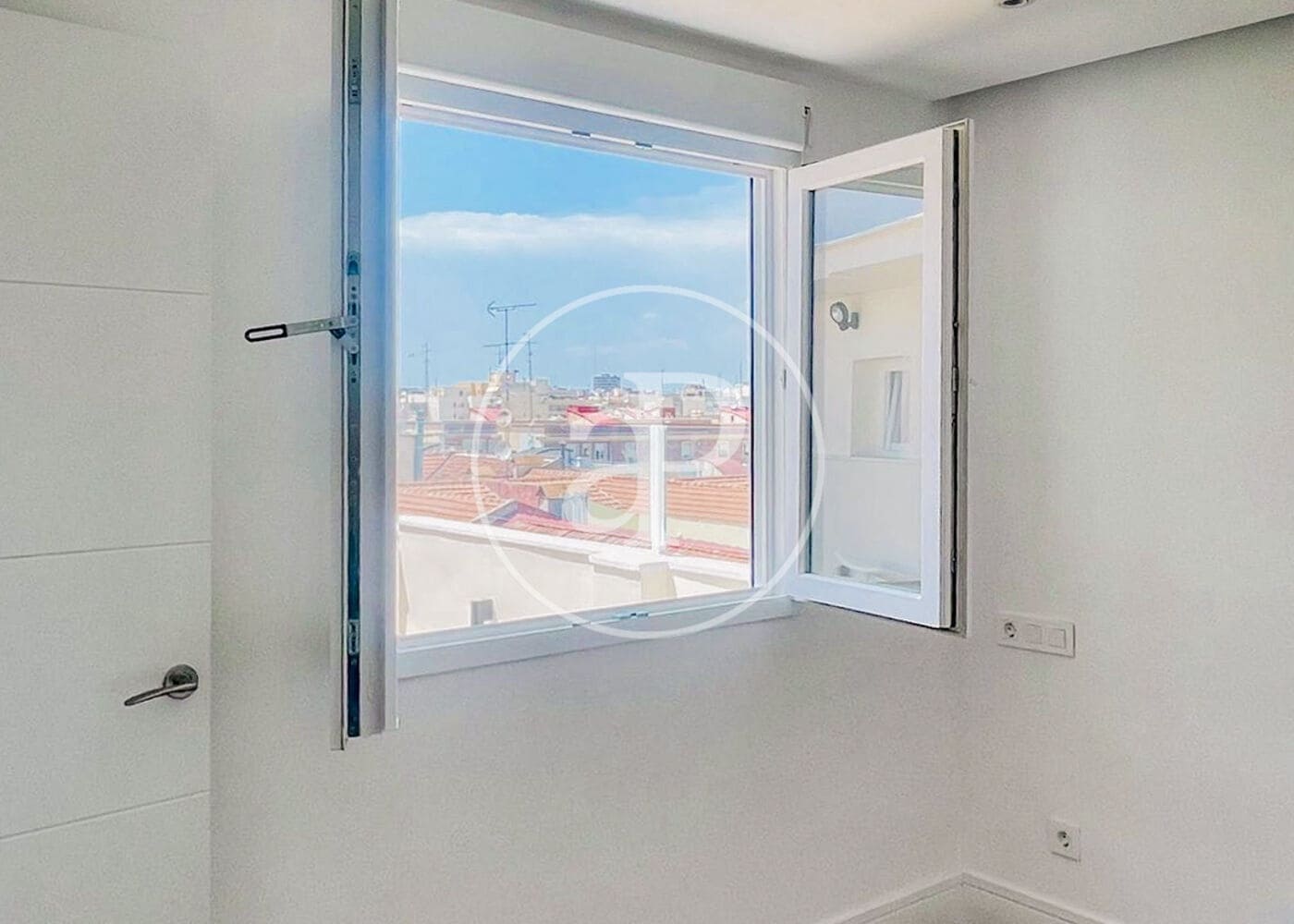 Ático de 2 habitaciones en Madrid ciudad en venta - 1.150.000 € (Ref: 9465764)