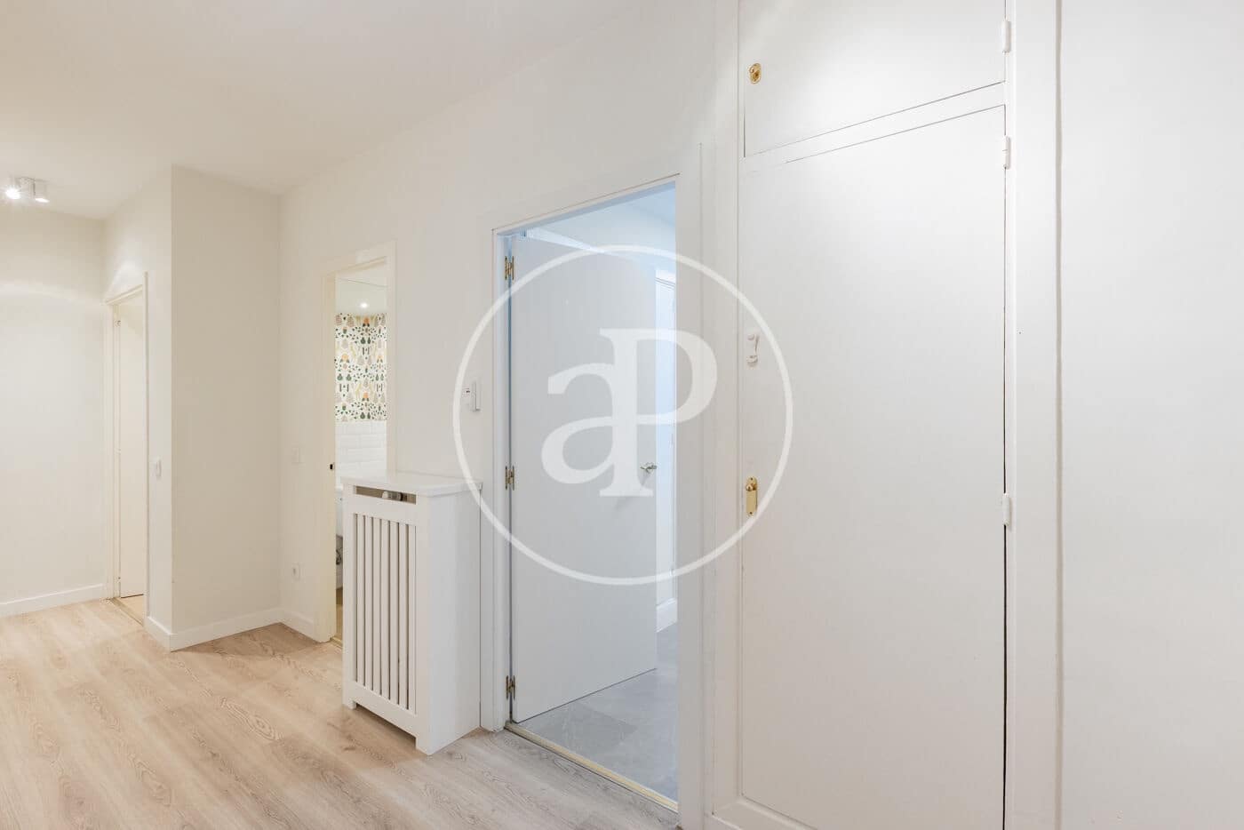 3 bedroom Apartment for rent in Madrid city with pool - € 2,900 (Ref: 9465765)