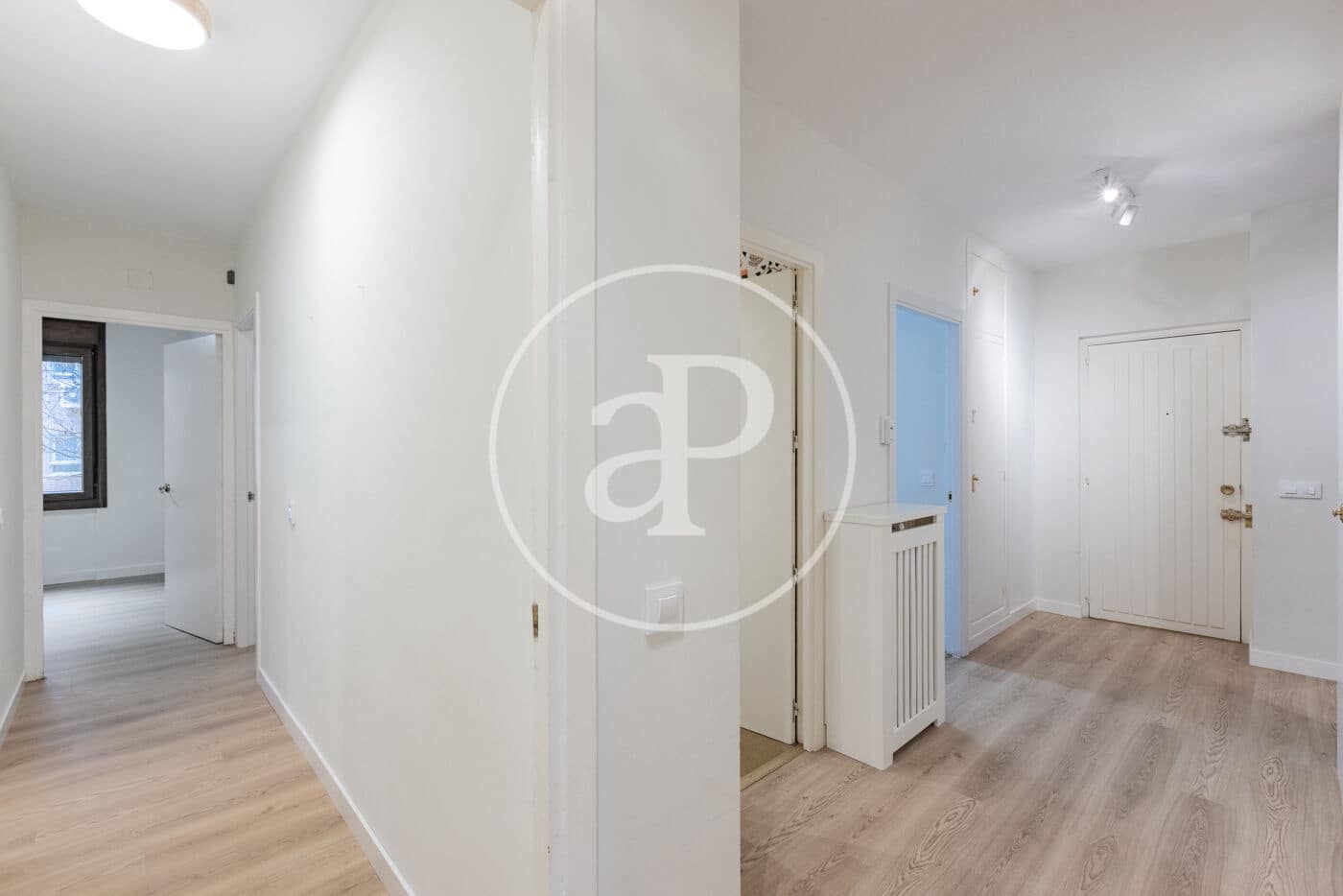 3 bedroom Apartment for rent in Madrid city with pool - € 2,900 (Ref: 9465765)