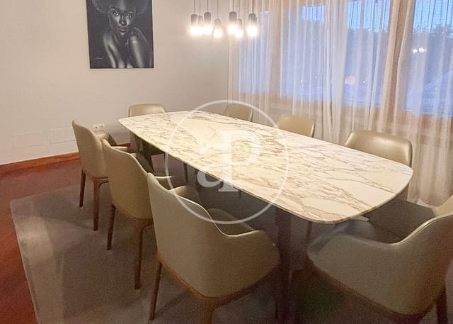 Chalet de 5 habitaciones en San Sebastián de los Reyes en venta con piscina - 1.850.000 € (Ref: 9465767)