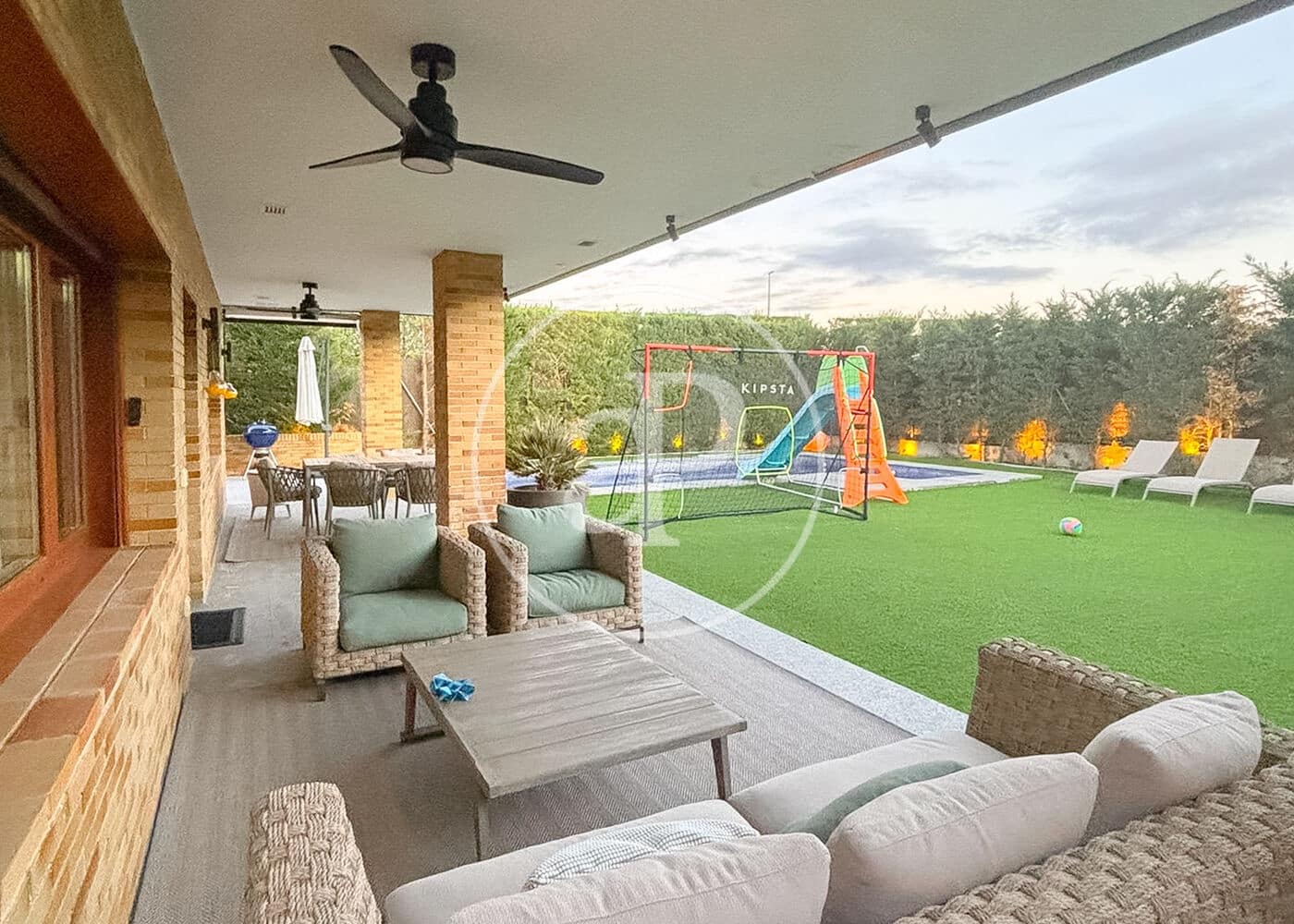 Chalet de 5 habitaciones en San Sebastián de los Reyes en venta con piscina - 1.850.000 € (Ref: 9465767)