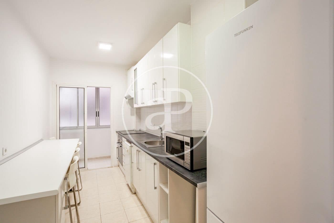 3 slaapkamer Appartement te huur in Madrid stad - € 1.950 (Ref: 9465768)