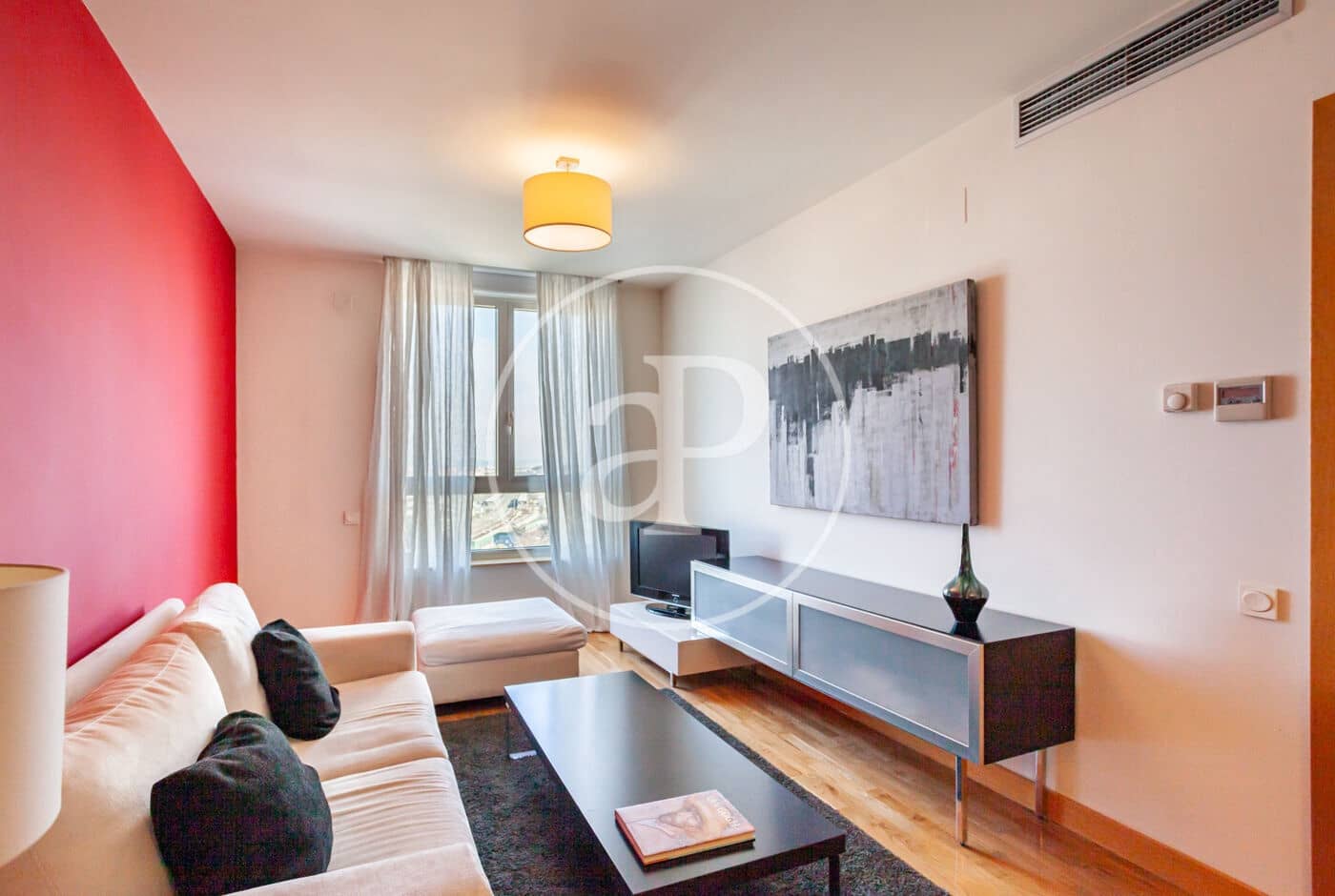 1 soverom Leilighet til leie i Madrid by med svømmebasseng - € 1 500 (Ref: 9465769)