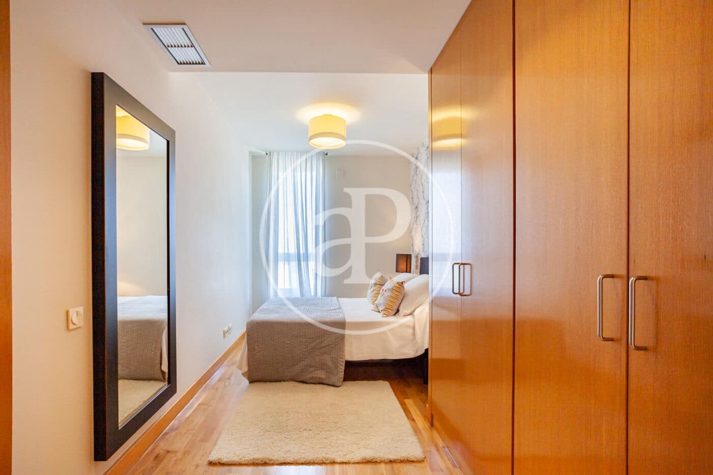 1 soverom Leilighet til leie i Madrid by med svømmebasseng - € 1 500 (Ref: 9465769)