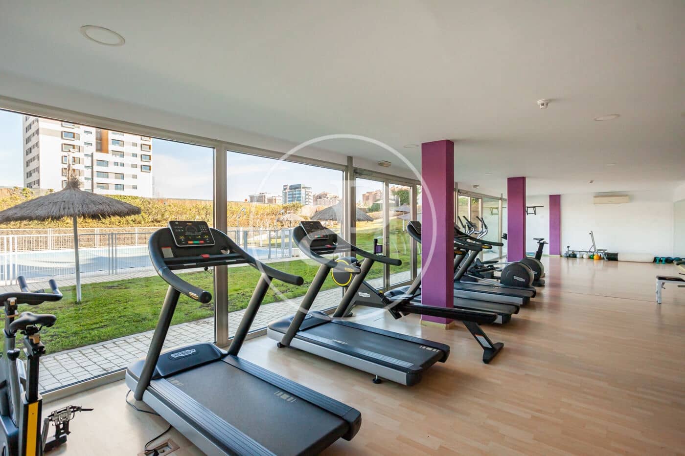 1 soverom Leilighet til leie i Madrid by med svømmebasseng - € 1 500 (Ref: 9465769)