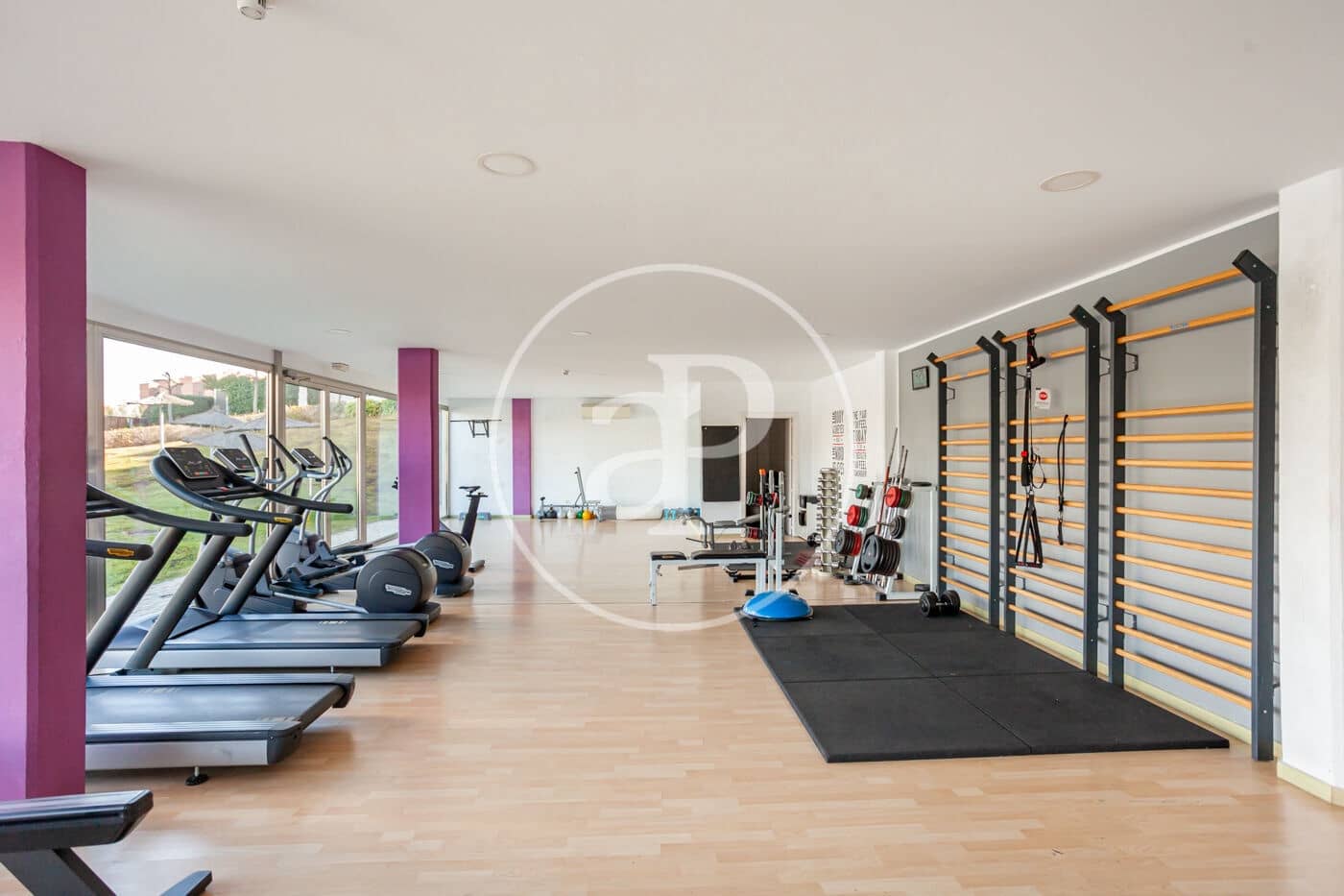 1 soverom Leilighet til leie i Madrid by med svømmebasseng - € 1 500 (Ref: 9465769)