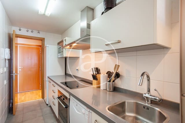 1 soverom Leilighet til leie i Valdefuentes, Madrid by med svømmebasseng - € 1 500 (Ref: 9465769)