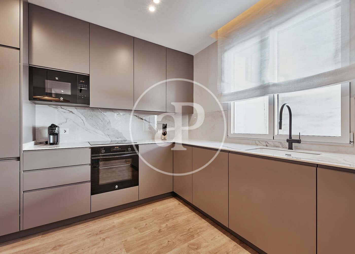 4 camera da letto Appartamento in vendita in Madrid citta - 1.379.000 € (Rif: 9465771)