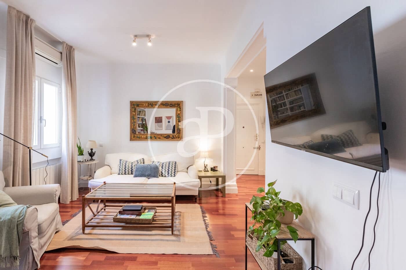 2 soverom Leilighet til leie i Madrid by - € 2 150 (Ref: 9468493)