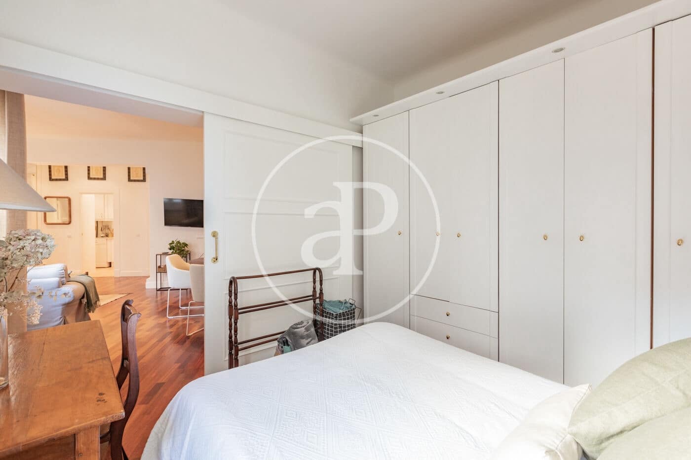 2 soverom Leilighet til leie i Madrid by - € 2 150 (Ref: 9468493)