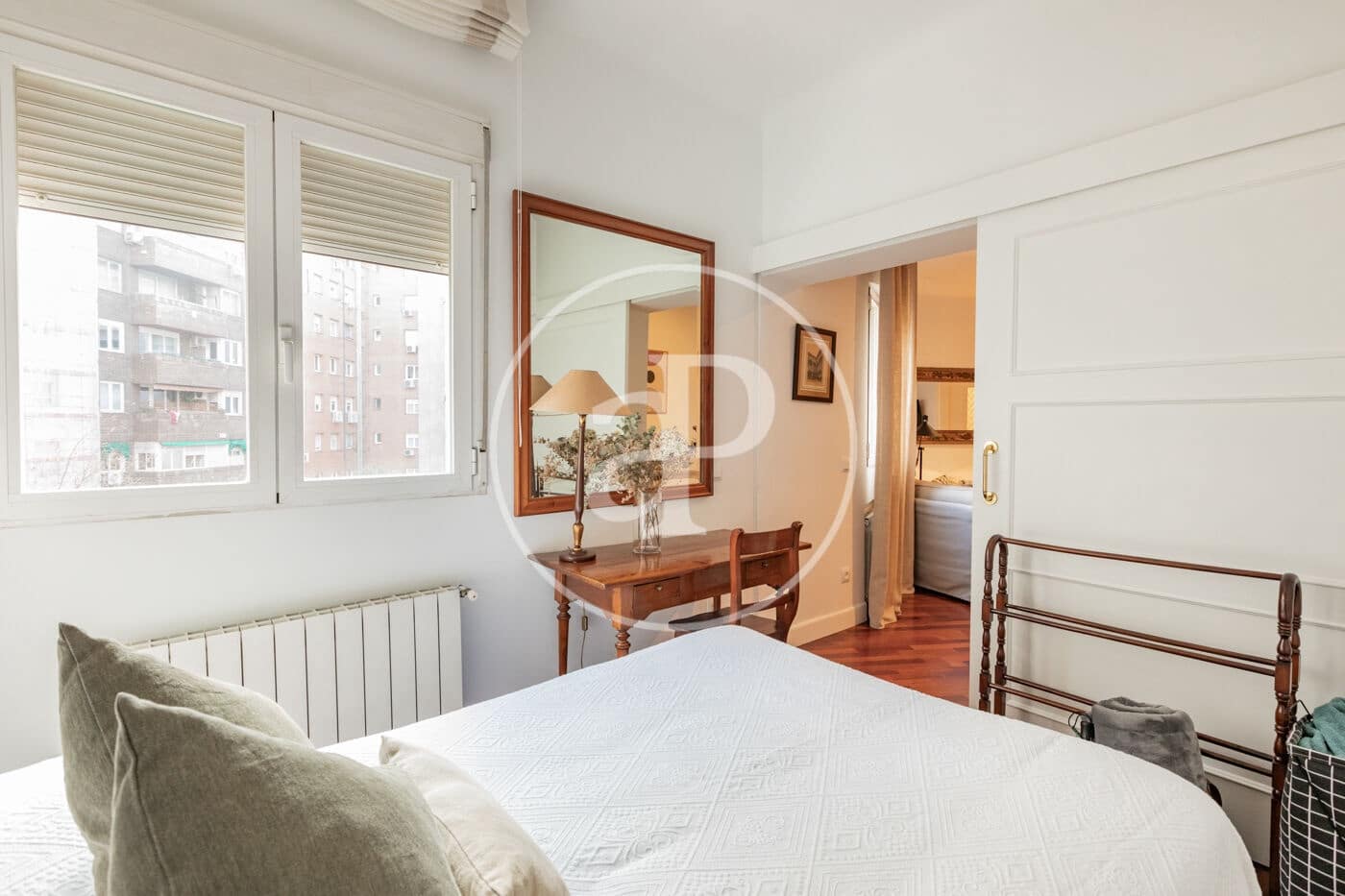 2 soverom Leilighet til leie i Madrid by - € 2 150 (Ref: 9468493)