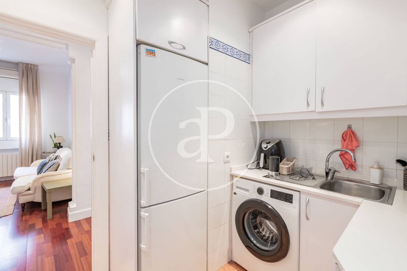 2 soverom Leilighet til leie i Madrid by - € 2 150 (Ref: 9468493)