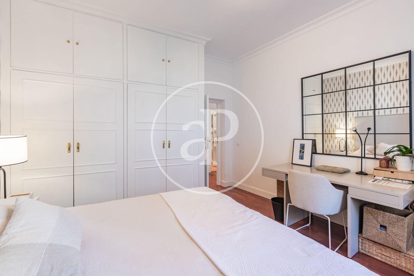 2 soverom Leilighet til leie i Madrid by - € 2 150 (Ref: 9468493)