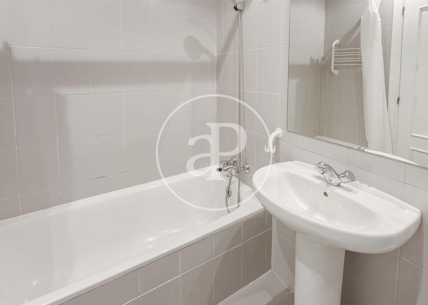 2 Zimmer Apartment zu vermieten in Madrid Stadt - 2.000 € (Ref: 9468494)