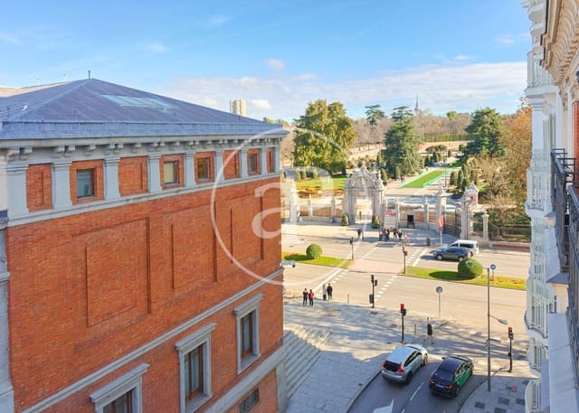 2 bedroom Apartment for rent in Jerónimos, Madrid city - € 2,000 (Ref: 9468494)