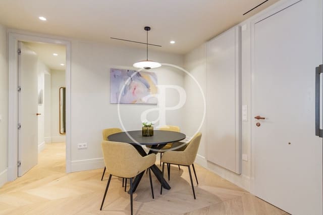 Apartamento de 1 habitación en Sol, Madrid ciudad en alquiler con piscina - 3.000 € (Ref: 9468496)