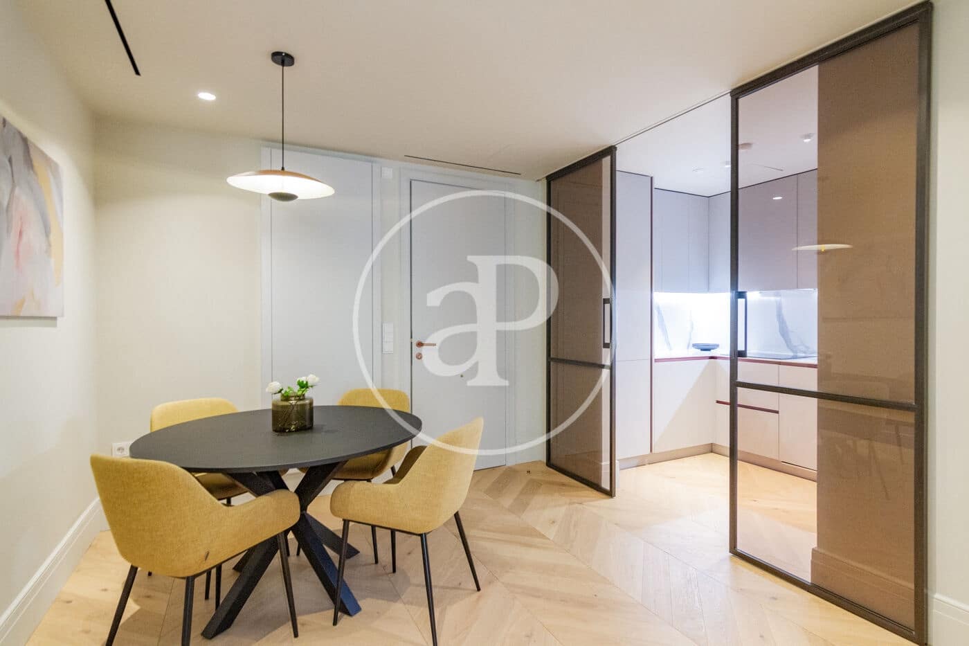 Apartamento de 1 habitación en Madrid ciudad en alquiler con piscina - 3.000 € (Ref: 9468496)