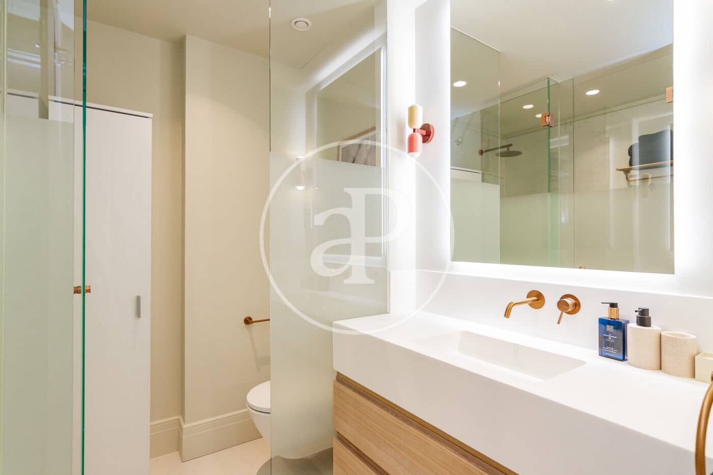 Apartamento de 1 habitación en Madrid ciudad en alquiler con piscina - 3.000 € (Ref: 9468496)