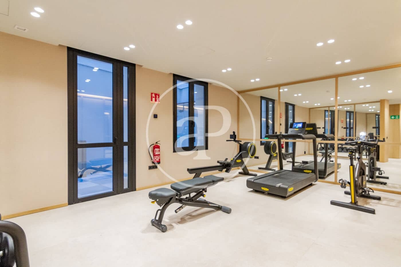 Apartamento de 1 habitación en Madrid ciudad en alquiler con piscina - 3.000 € (Ref: 9468496)