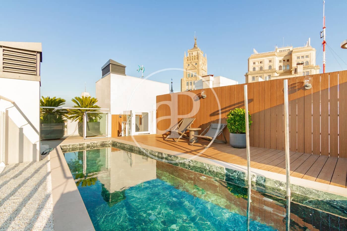 Apartamento de 1 habitación en Madrid ciudad en alquiler con piscina - 3.000 € (Ref: 9468496)