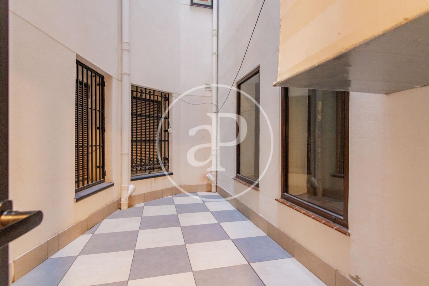 Apartamento de 1 habitación en Madrid ciudad en alquiler con piscina - 3.000 € (Ref: 9468496)