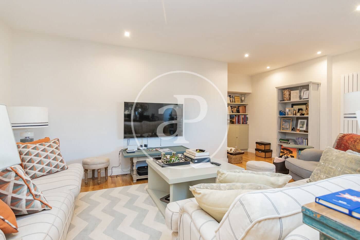 5 makuuhuone Huoneisto myytävänä paikassa Madrid kaupunki mukana uima-altaan - 1 600 000 € (Ref: 9468497)