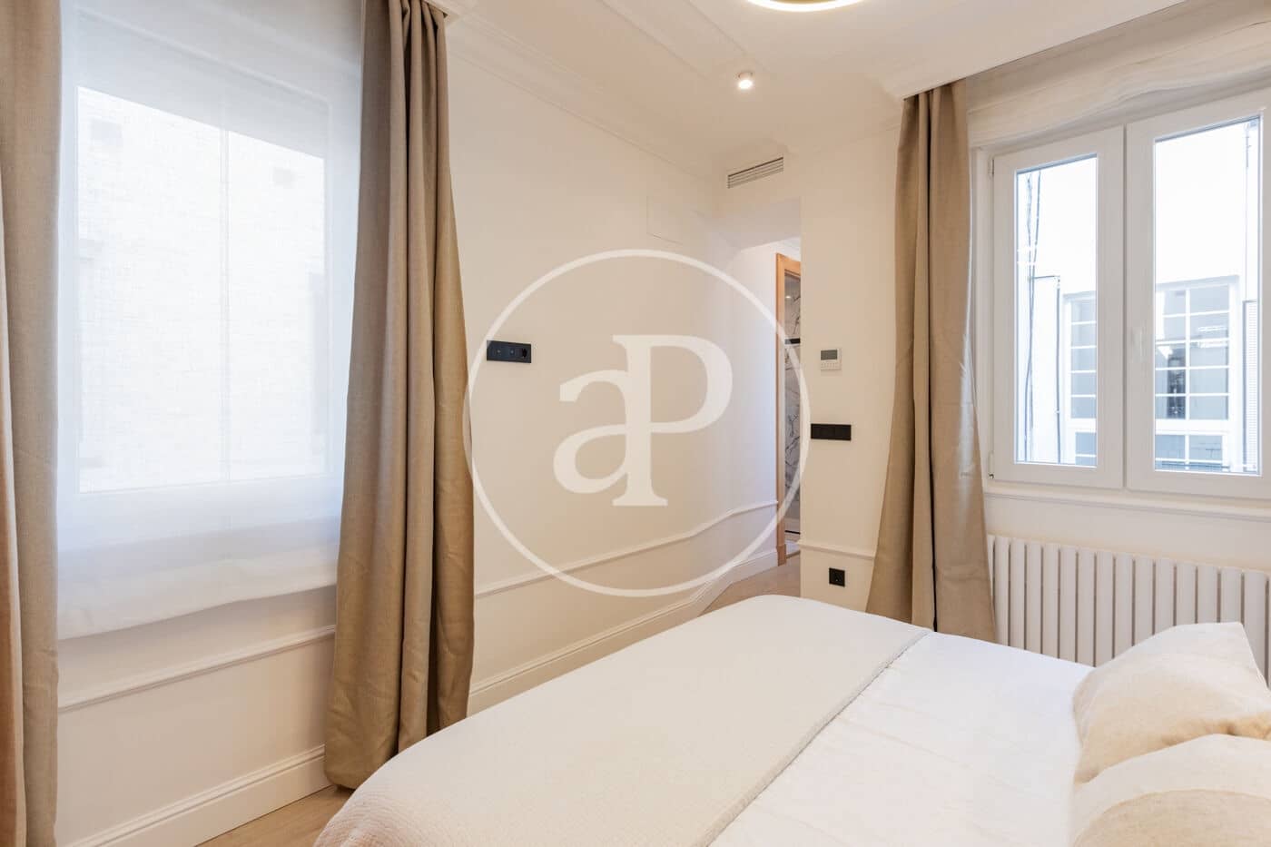 2 quarto Penthouse para venda em Madrid cidade - 2 100 000 € (Ref: 9468500)