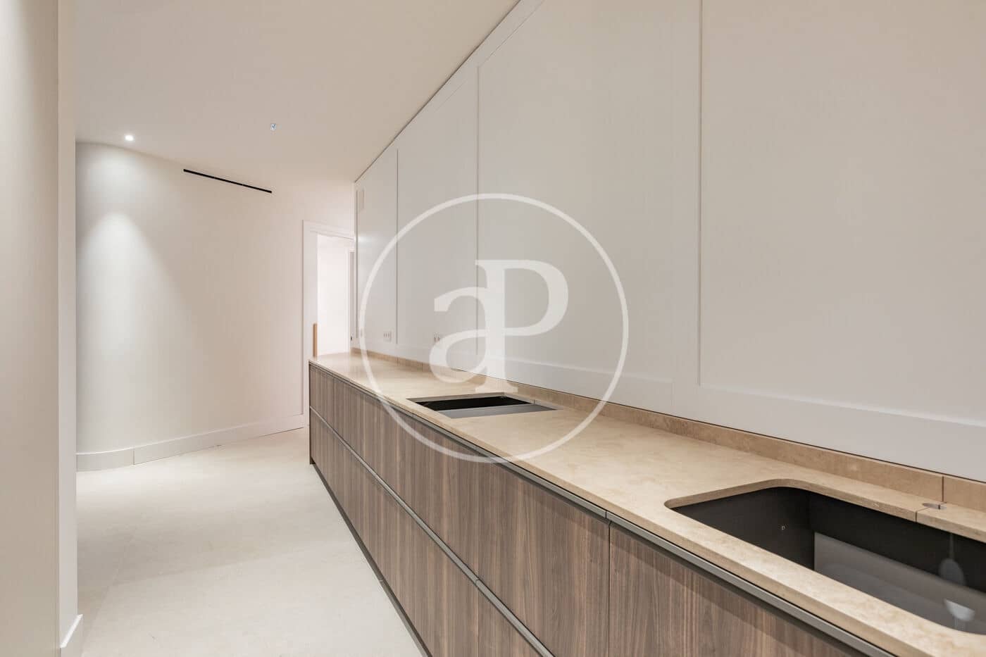 Apartamento de 2 habitaciones en Madrid ciudad en venta - 1.350.000 € (Ref: 9468501)