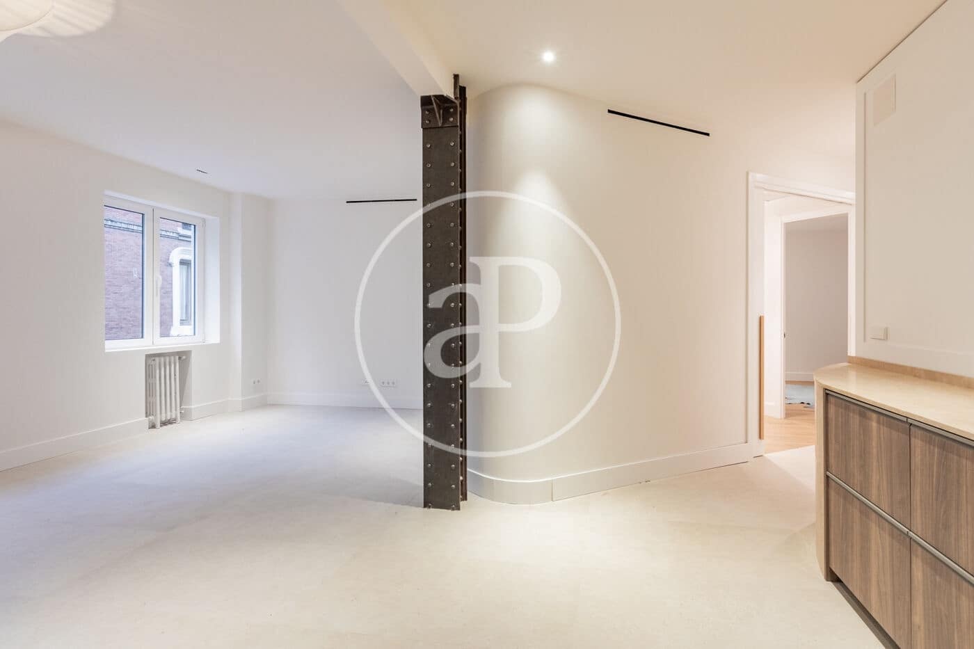 Apartamento de 2 habitaciones en Madrid ciudad en venta - 1.350.000 € (Ref: 9468501)