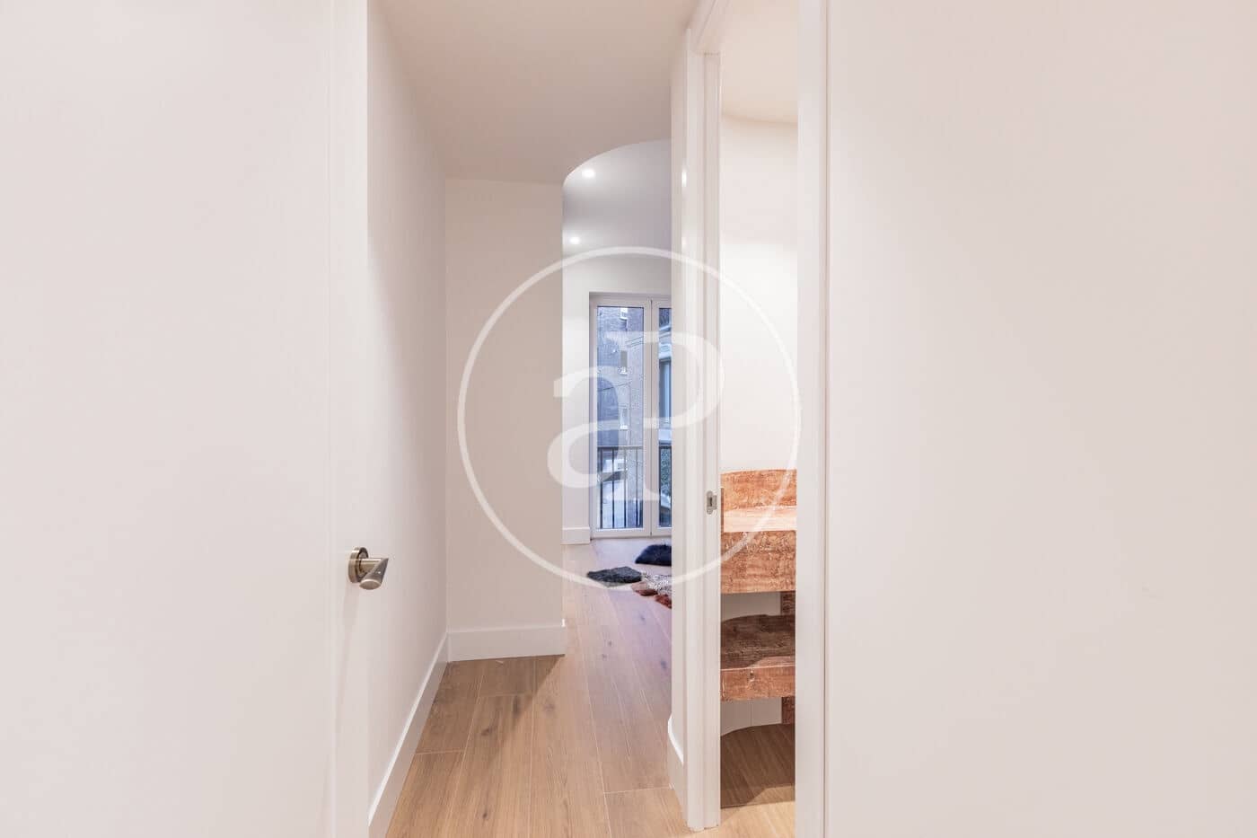 Apartamento de 2 habitaciones en Madrid ciudad en venta - 1.350.000 € (Ref: 9468501)