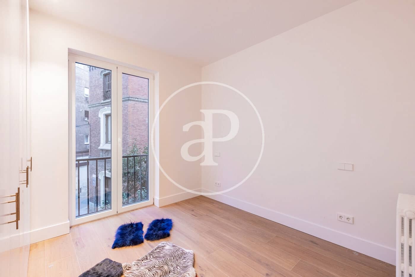 Apartamento de 2 habitaciones en Madrid ciudad en venta - 1.350.000 € (Ref: 9468501)