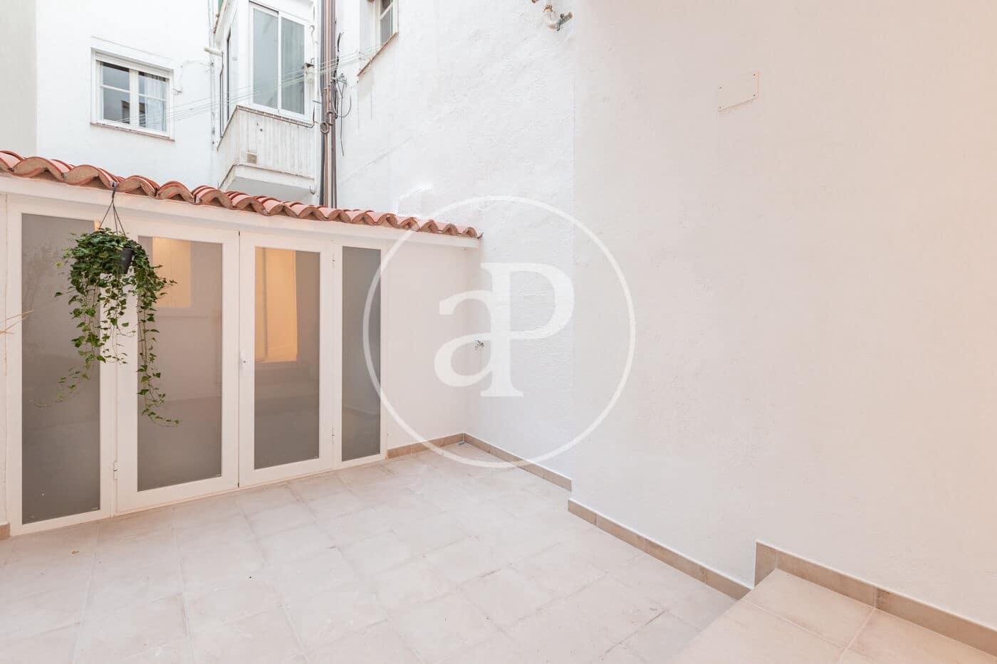 Apartamento de 2 habitaciones en Madrid ciudad en venta - 1.350.000 € (Ref: 9468501)