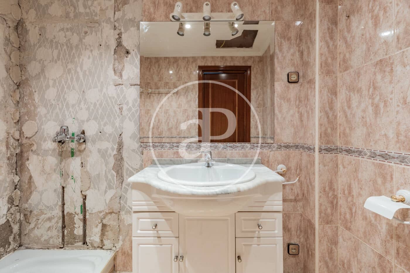 3 makuuhuone Huoneisto myytävänä paikassa Madrid kaupunki - 1 100 000 € (Ref: 9468503)