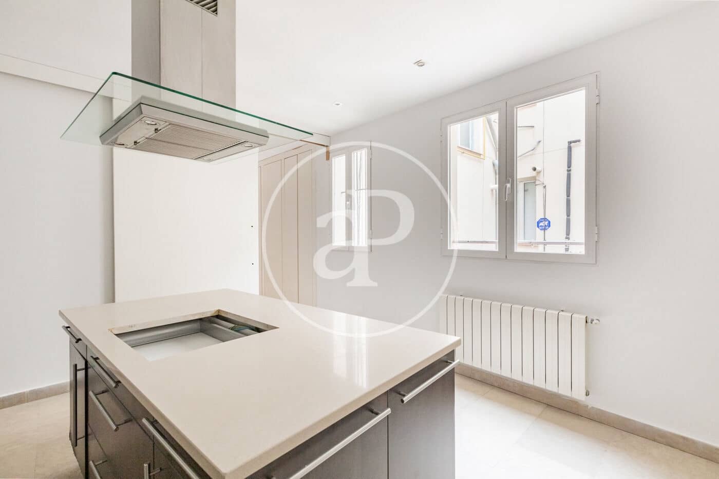 3 quarto Apartamento para venda em Madrid cidade - 1 650 000 € (Ref: 9468504)