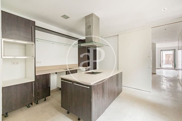 3 quarto Apartamento para venda em Justicia, Madrid cidade - 1 650 000 € (Ref: 9468504)
